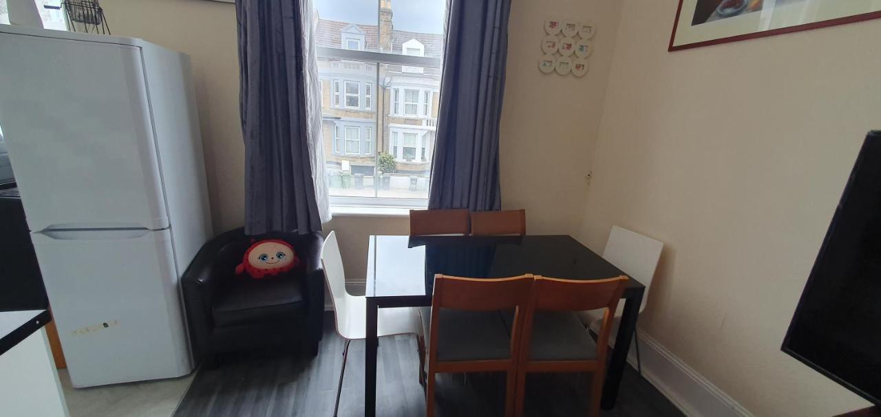 Kfot Klassic Holida Rental 2 London Eksteriør billede